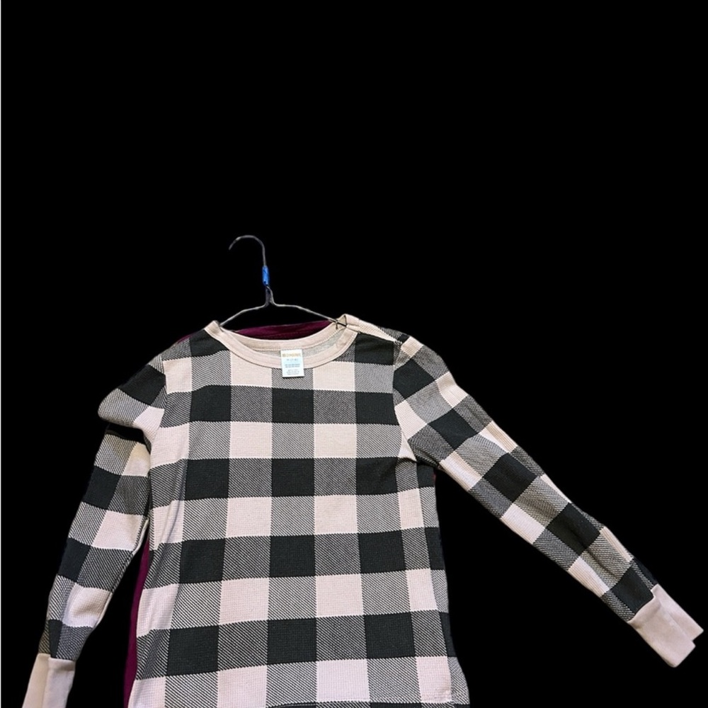 5/$20: Gymboree Black and Cream Plaid Long Sleeve Tee